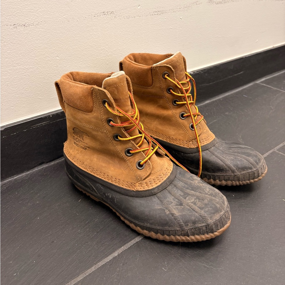 Sorel Men's Brown and Black Rain Boots